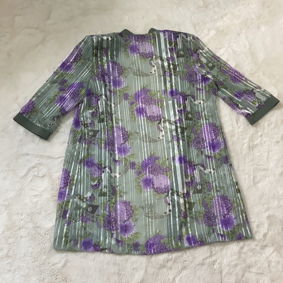 R&M Richards Kimono - Picture 7 of 7